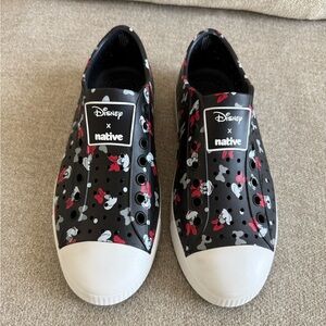 Native Disney Parks Minnie Mouse Women's Shoes Size 9 Vacation Summer  Outdoors